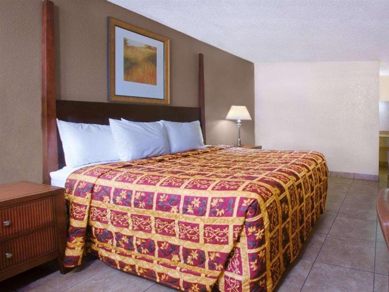 Knights Inn Orlando Oak Ridge Dış mekan fotoğraf